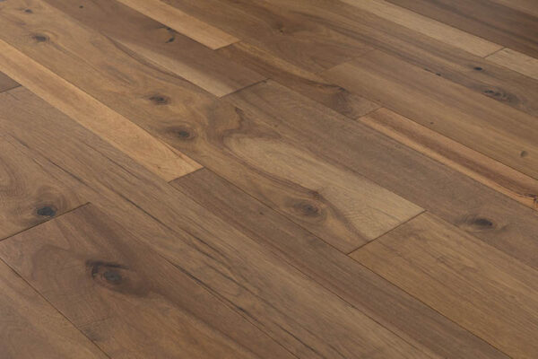 Engineered Wood Flooring Westwind Collection E-VA-N14 Amarillo RoomScene
